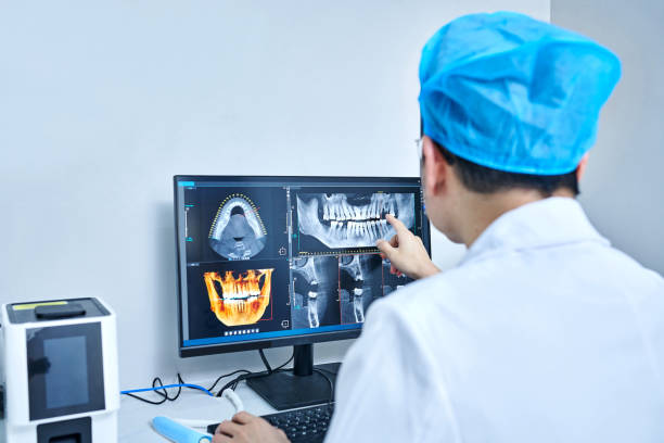Best Emergency Dental Extractions in Desert Aire, WA